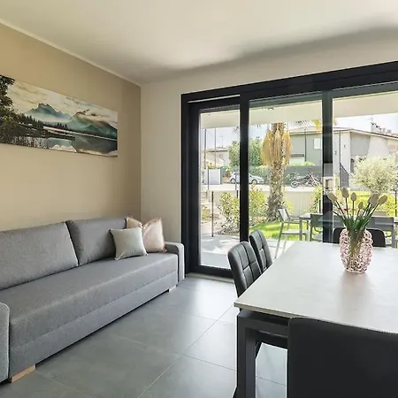 Palm Easy Luxury Sirmione
